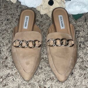 Steve Madden Beige Mules with Gold Chain